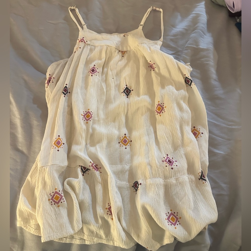Old Navy Cream Camisole with Geometric Pattern